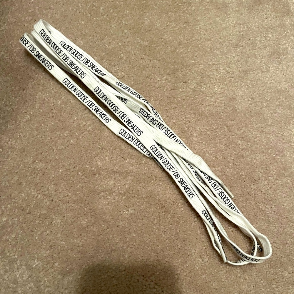 Golden goose logo laces